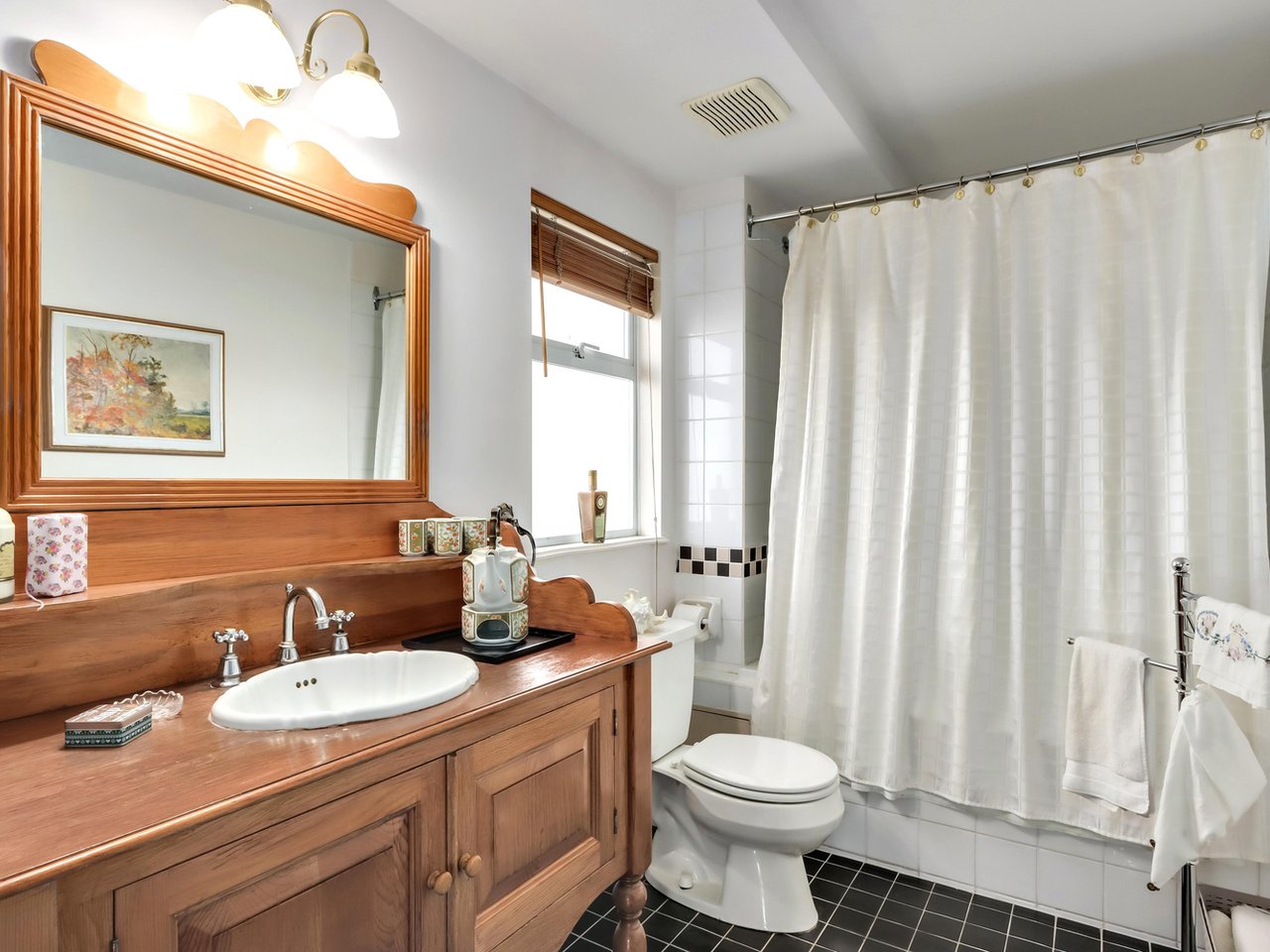 3333 Marine Drive, West Vancouver 12