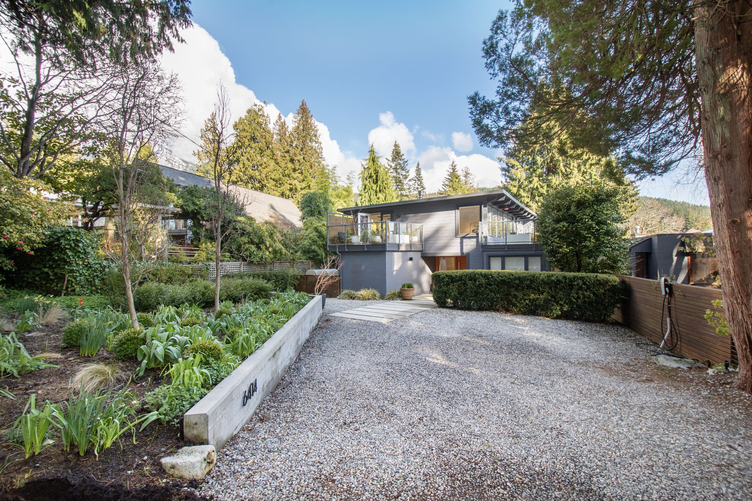 6414 Imperial Ave, West Vancouver, BC, V7 2J6 9
