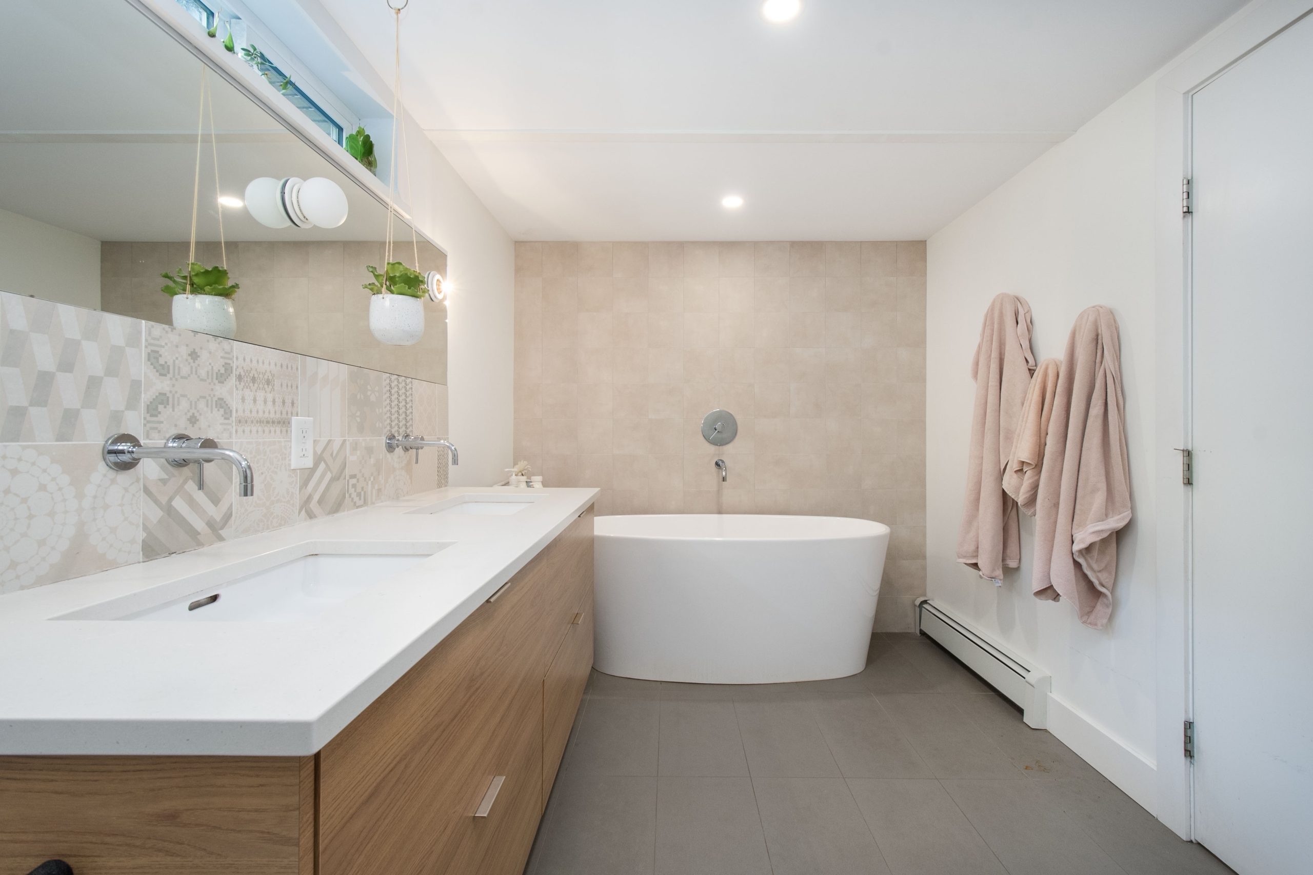 6414 Imperial Ave, West Vancouver, BC, V7 2J6 36