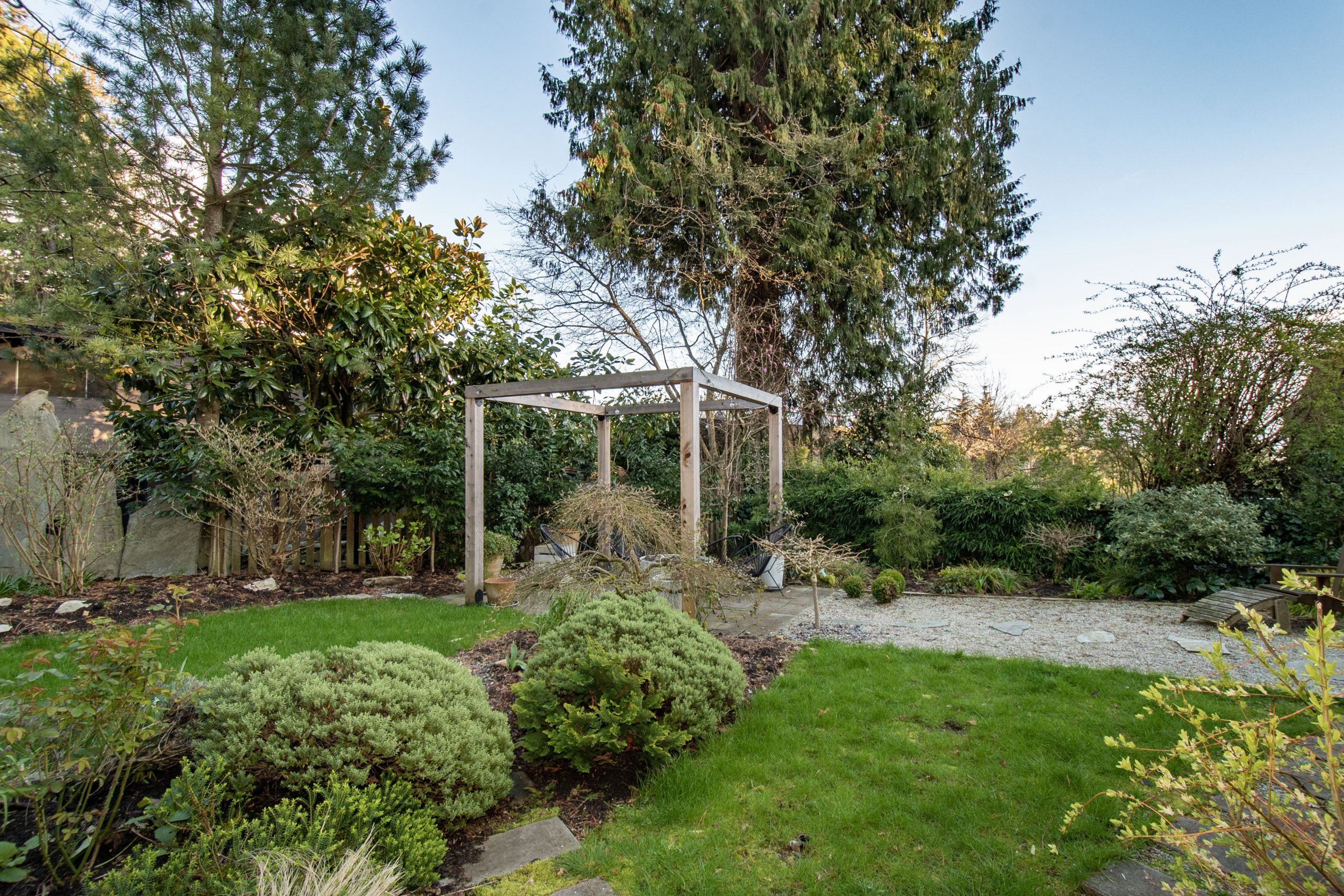 6414 Imperial Ave, West Vancouver, BC, V7 2J6 48