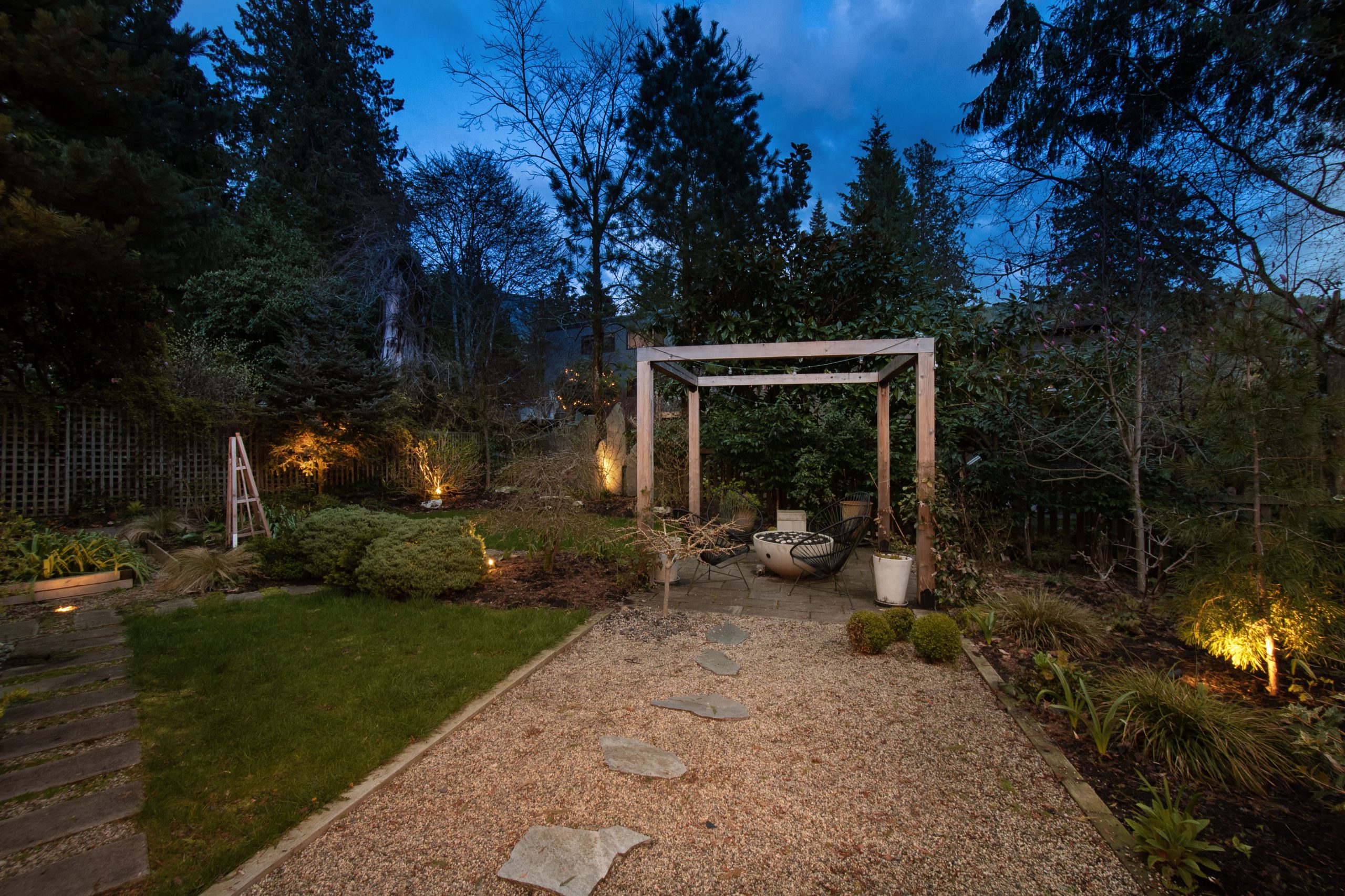 6414 Imperial Ave, West Vancouver, BC, V7 2J6 45