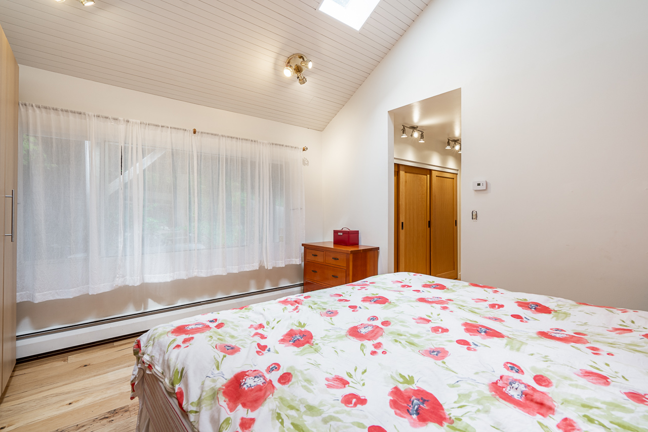 6834 Hycroft Road, West Vancouver 22