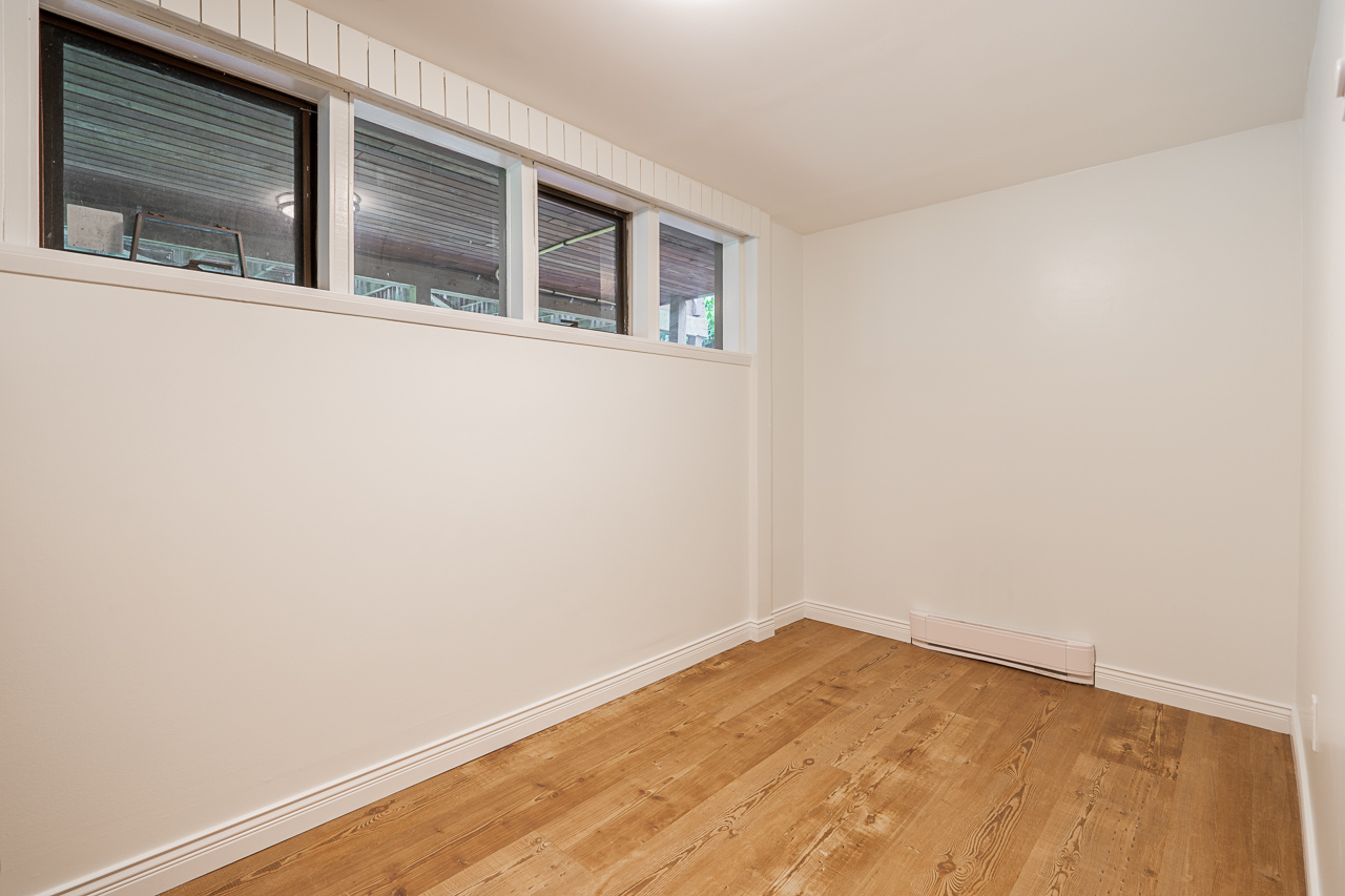 6834 Hycroft Road, West Vancouver 35
